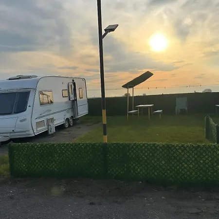 Sax Casute 8 Persoane *