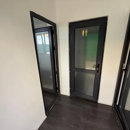 Sax Casute 8 Persoane * コスティネシュティ